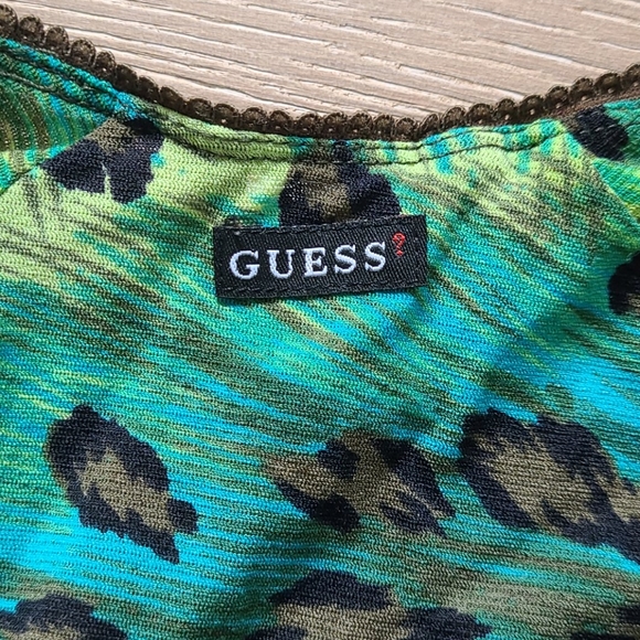 Guess leopard 3/4 sleeve top - Picture 3 of 4